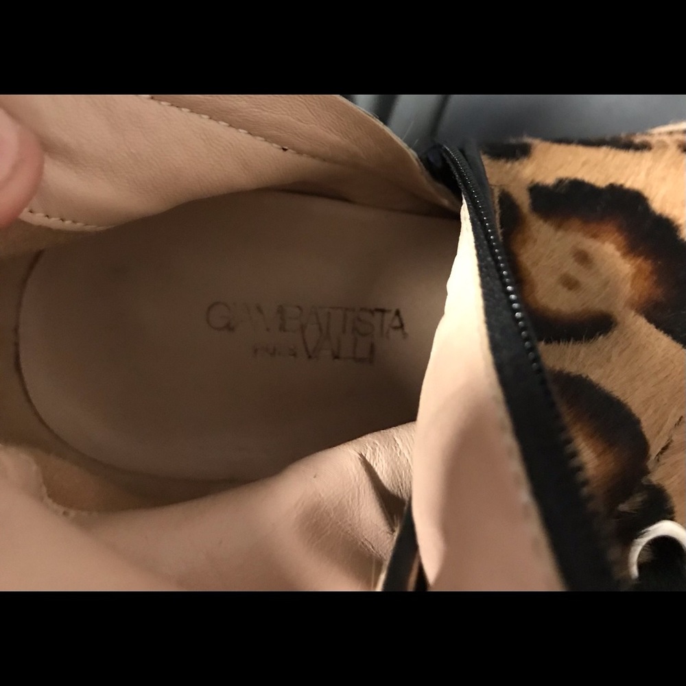 Giambattista Valli Cheetah Print Mid boots⚜ - Picture 6 of 7